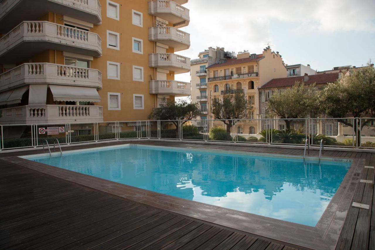 Apartamento With Swimming Pool 80 Meters Near The Niza